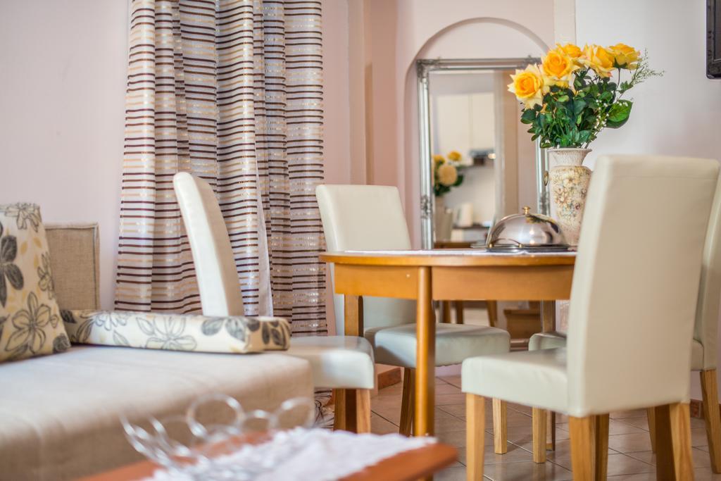 Apartments Dominik Ровінь Екстер'єр фото